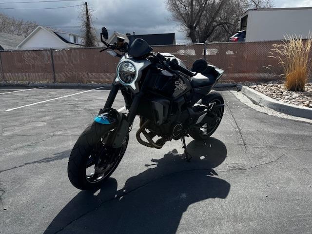 2022 CF Moto 700 CLX Sport