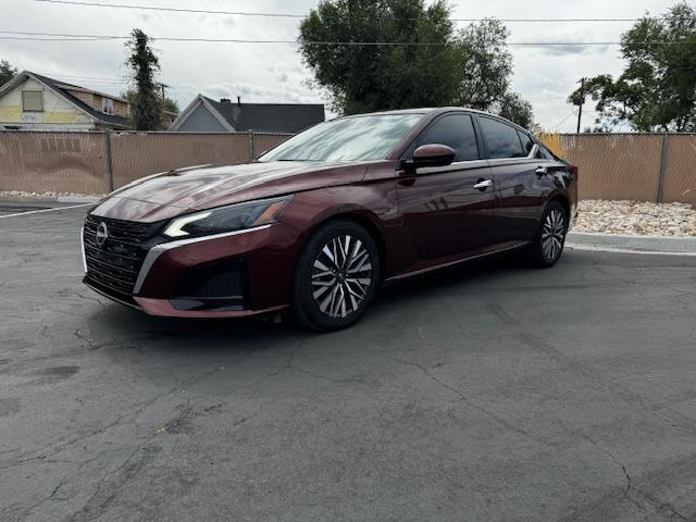 2023 Nissan Altima SV