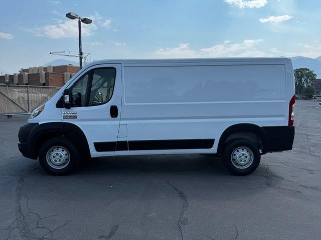 Vehicle Photograph