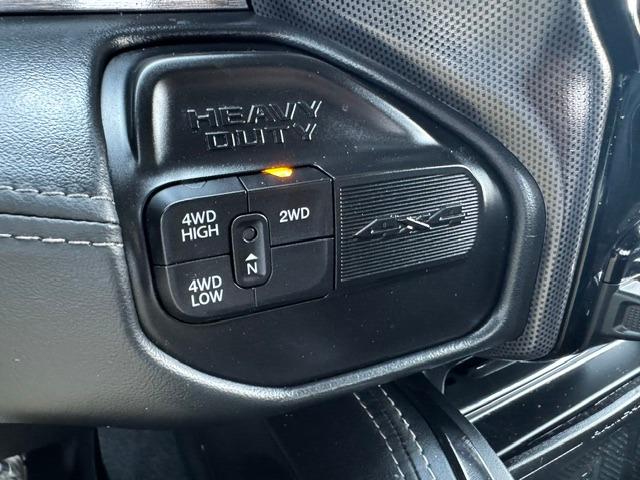 Vehicle Photograph