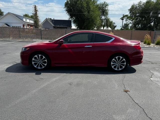 Vehicle Photograph