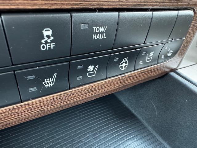 Vehicle Photograph