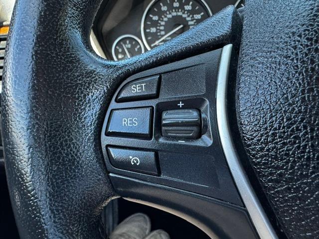 Vehicle Photograph