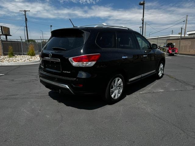 Vehicle Photograph