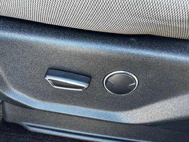 Vehicle Photograph