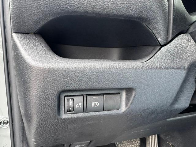 Vehicle Photograph