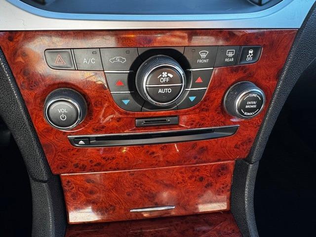 Vehicle Photograph