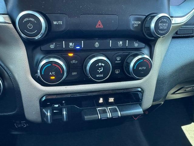 Vehicle Photograph