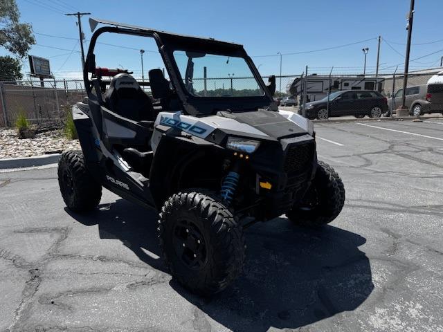 Vehicle Photograph