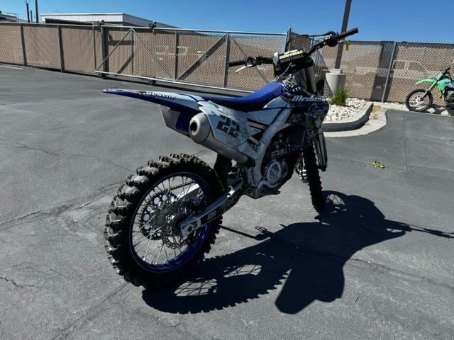 Vehicle Photograph