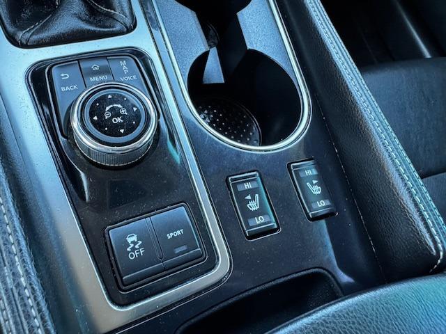 Vehicle Photograph