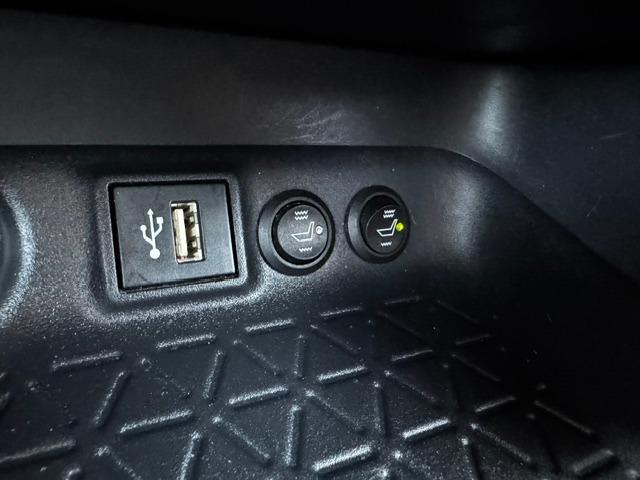 Vehicle Photograph