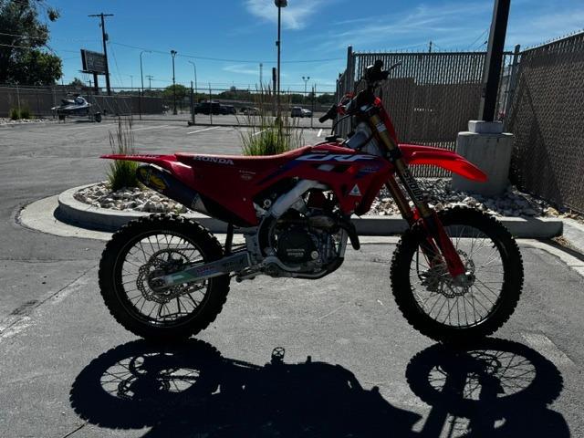 Vehicle Photograph