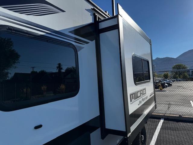 Vehicle Photograph