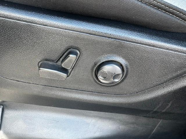 Vehicle Photograph