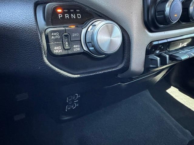 Vehicle Photograph