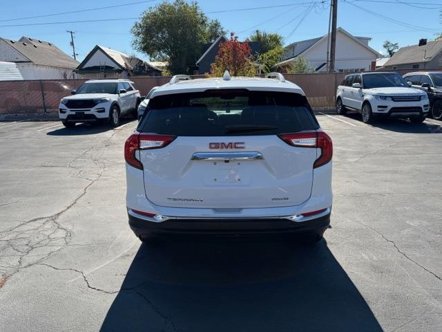 Vehicle Photograph