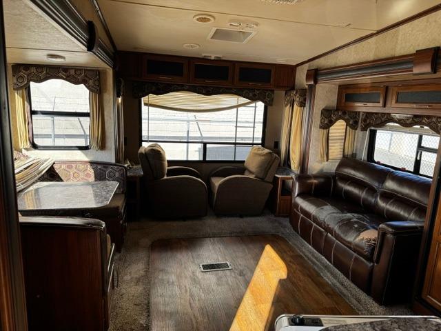 Vehicle Photograph