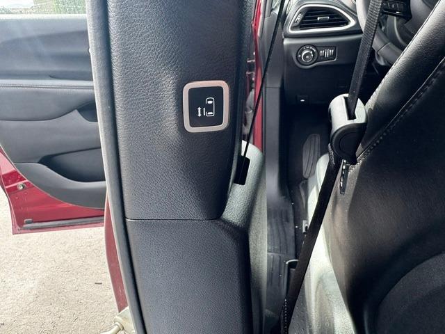 Vehicle Photograph