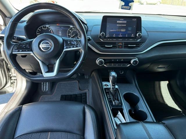 Vehicle Photograph