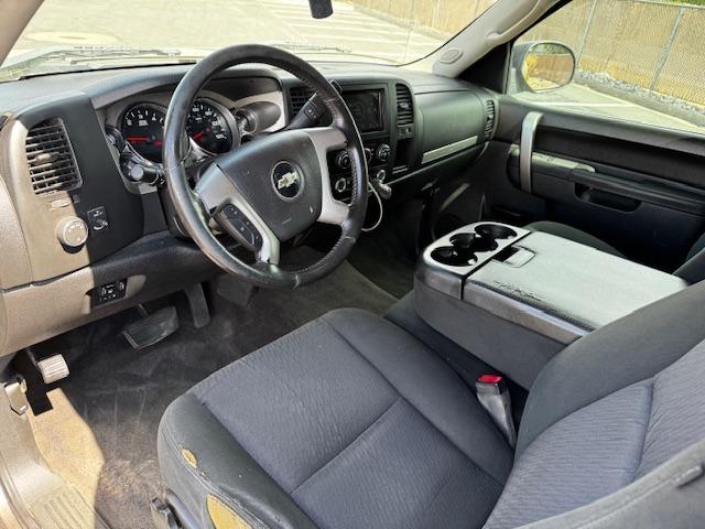 Vehicle Photograph