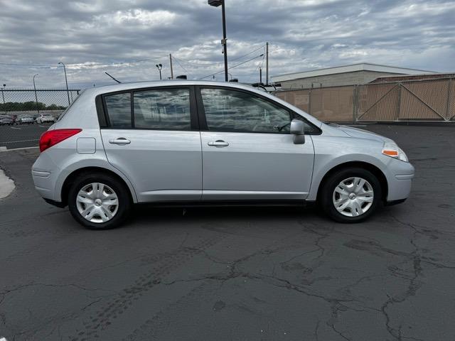 Vehicle Photograph