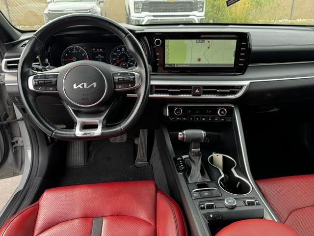 Vehicle Photograph