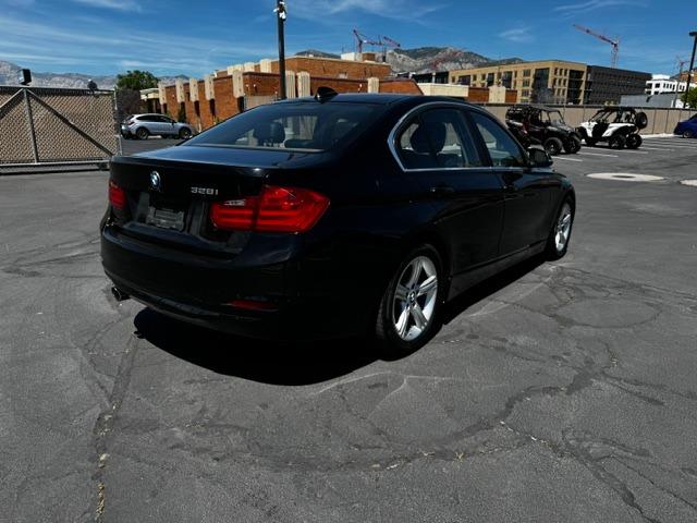 Vehicle Photograph