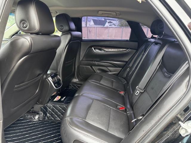 Vehicle Photograph