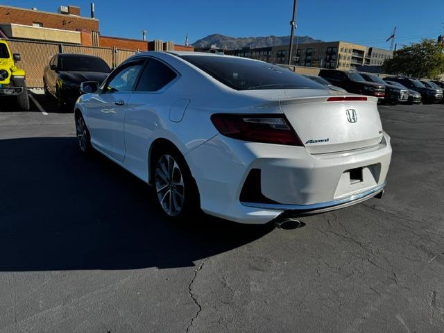 Vehicle Photograph