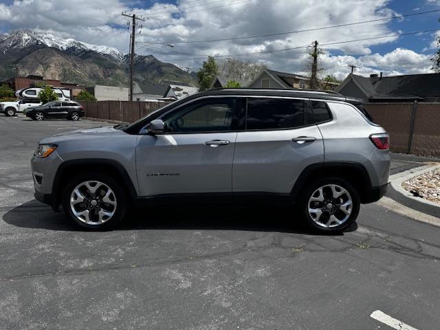 Vehicle Photograph