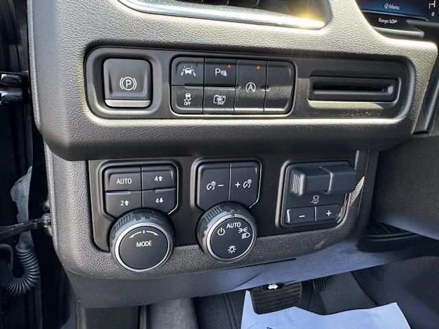 Vehicle Photograph