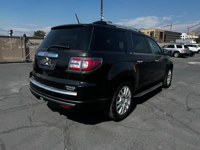 Vehicle Photograph