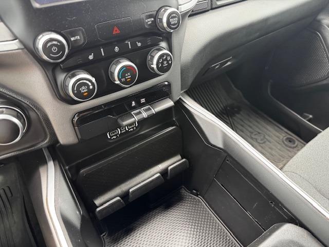 Vehicle Photograph