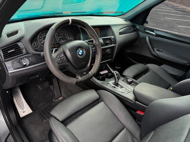 Vehicle Photograph