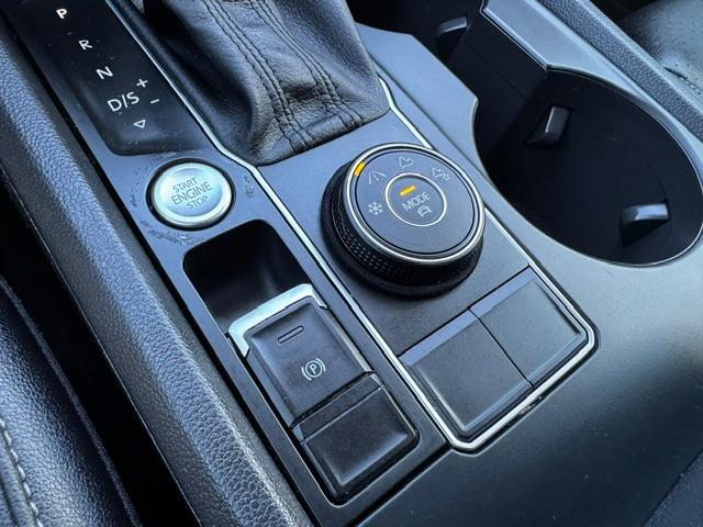 Vehicle Photograph