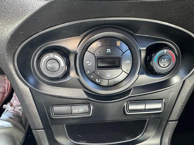 Vehicle Photograph