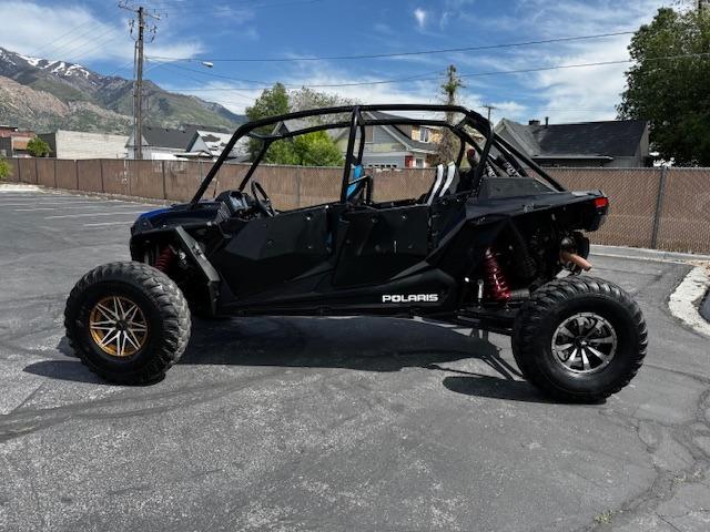 Vehicle Photograph