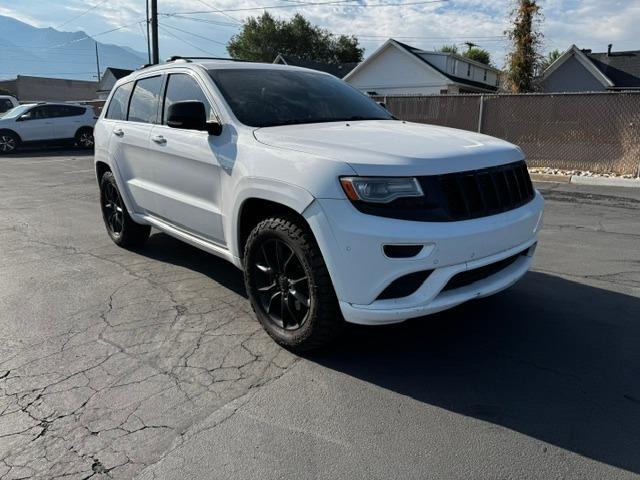 Vehicle Photograph