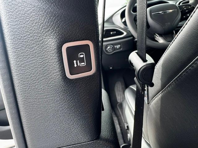 Vehicle Photograph