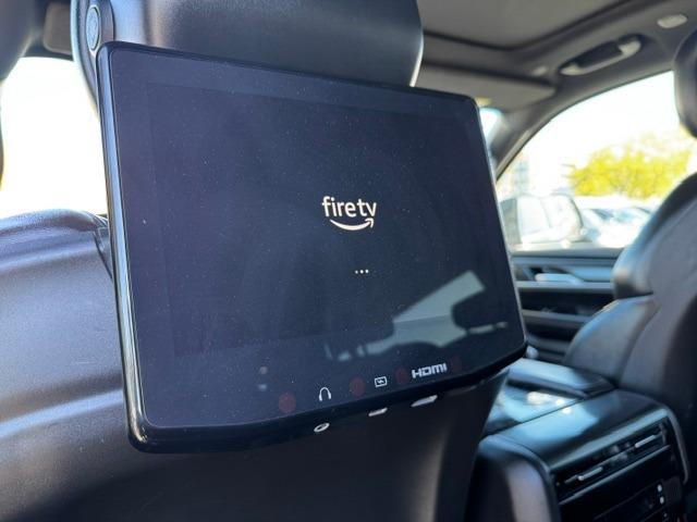 Vehicle Photograph