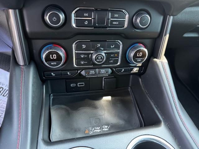 Vehicle Photograph