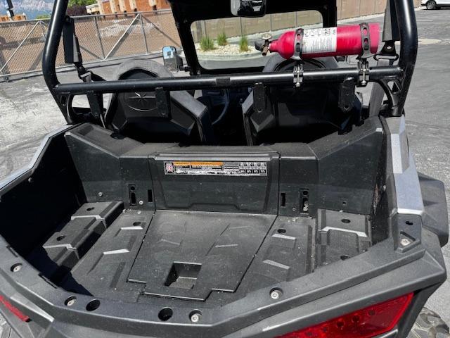 Vehicle Photograph