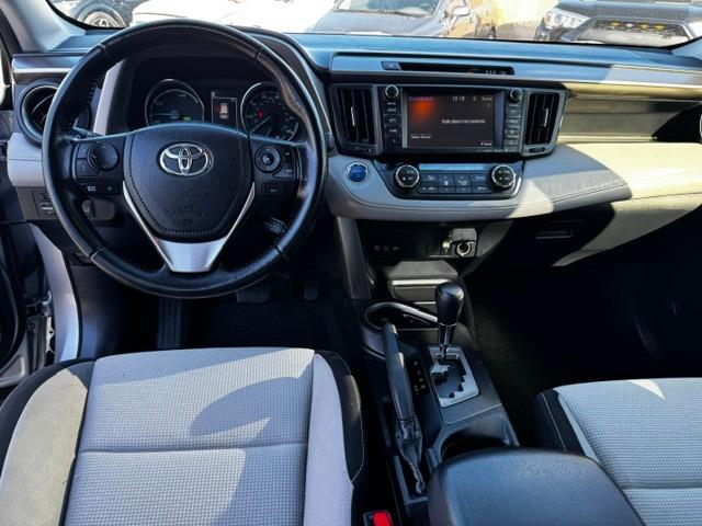 Vehicle Photograph