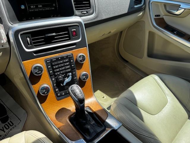 Vehicle Photograph