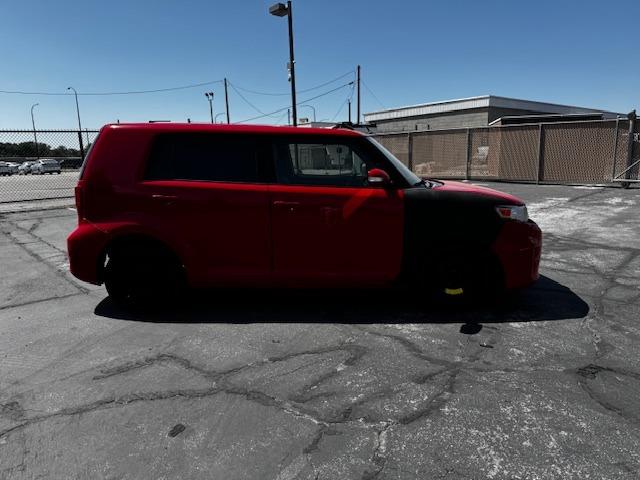 Vehicle Photograph