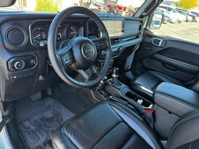 Vehicle Photograph