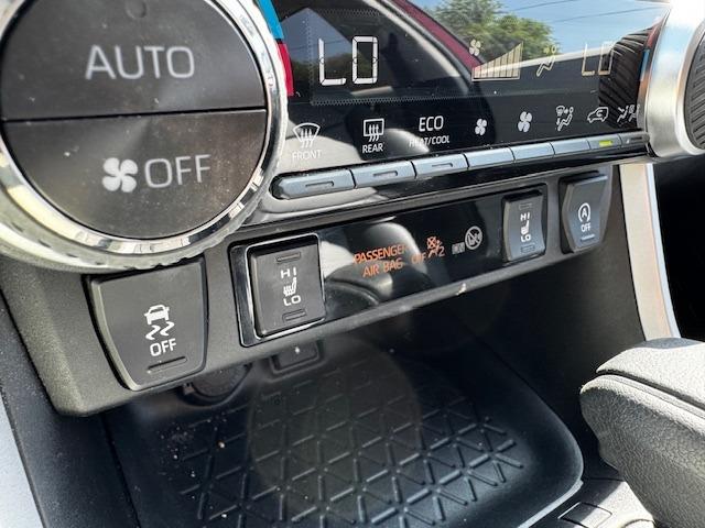 Vehicle Photograph