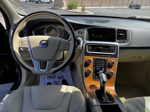 Vehicle Photograph