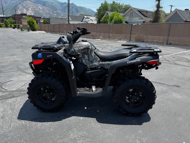 Vehicle Photograph